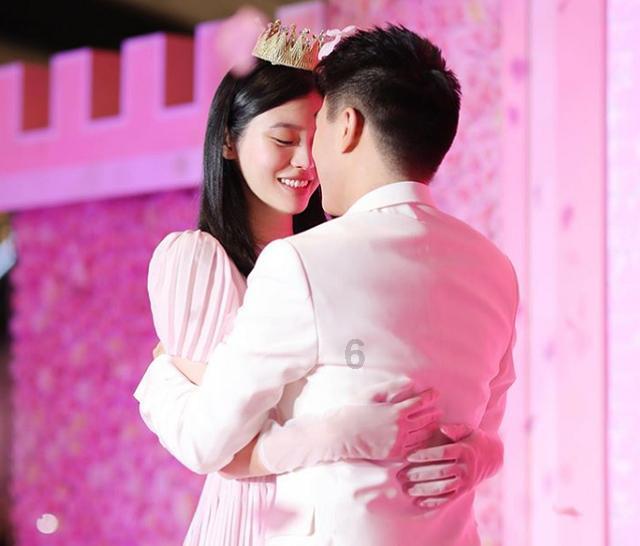 一种面包每千克19.8元妈妈买了1.5千克这种面包一共花了多少元售货员阿姨给收+?-最全面的问答类网站